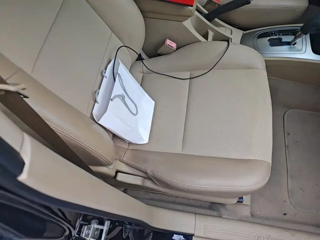 Buick Excelle 2015 — фото 25