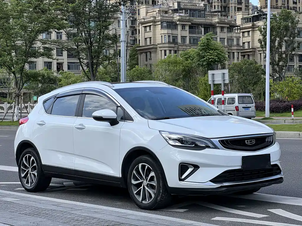 Geely Emgrand GS 2019 — фото 3
