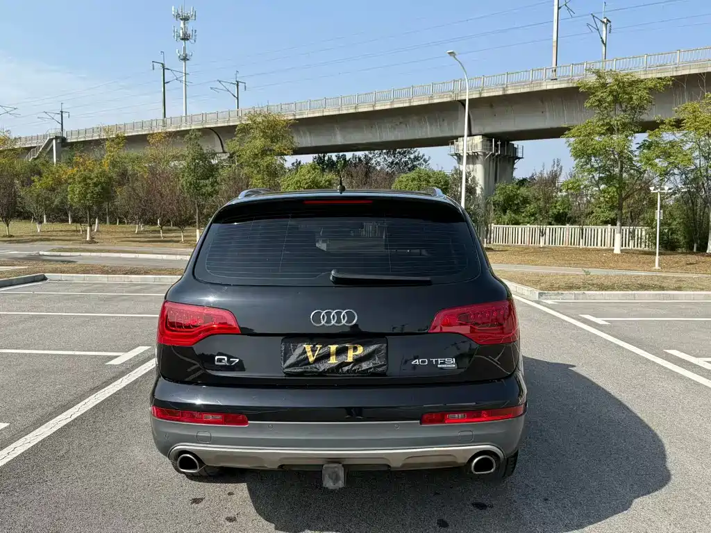 Audi Q7 2015 — фото 4