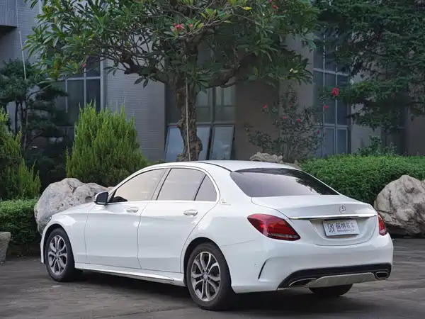 Mercedes-Benz C-Class 2017