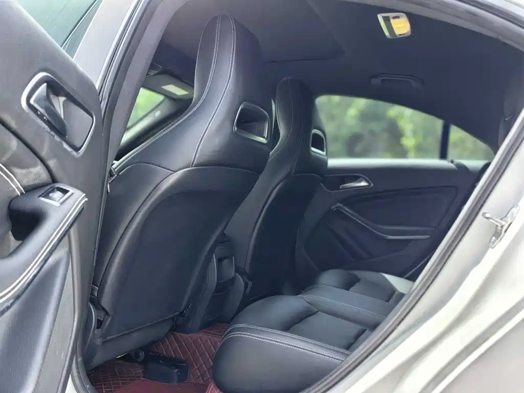 Mercedes-Benz CLA 2019