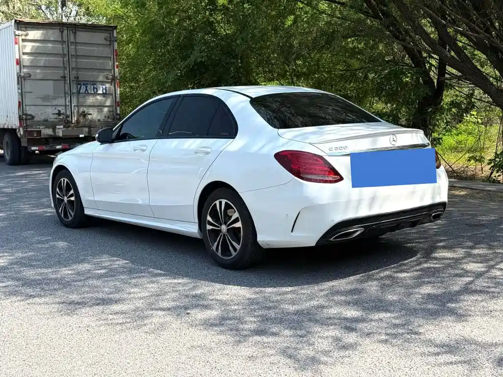 Mercedes-Benz C-Class 2017