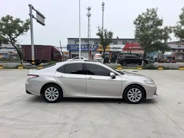 Toyota Camry 2018
