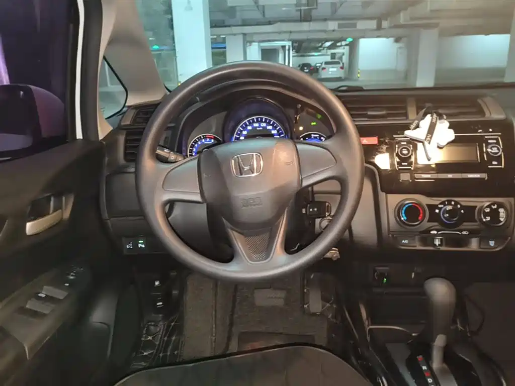 Honda Fit 2018 — фото 3