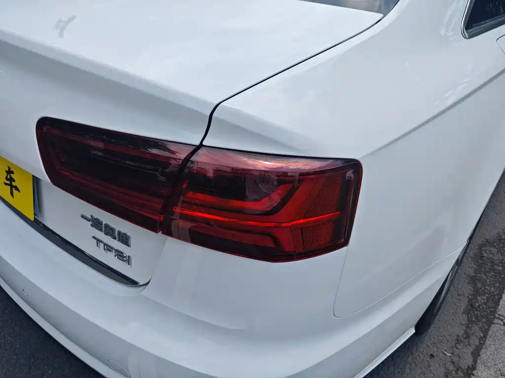 Audi A6L 2016 — фото 21