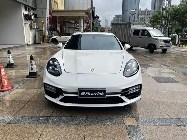Porsche Panamera 2010