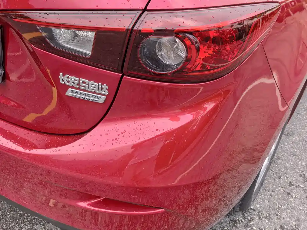 Mazda 3 Axela 2014 — фото 23