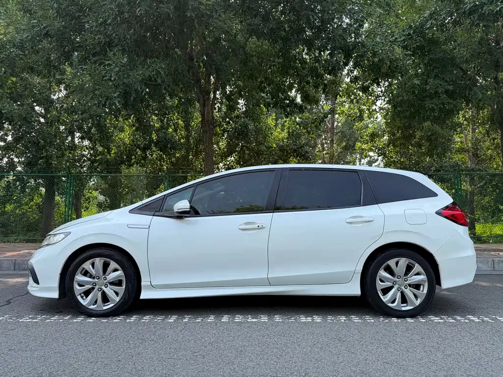 Honda Jade 2018 — фото 3