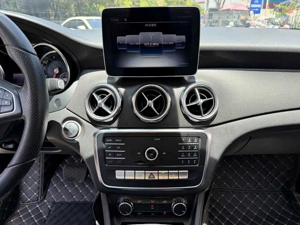 Mercedes-Benz GLA 2019 — фото 9