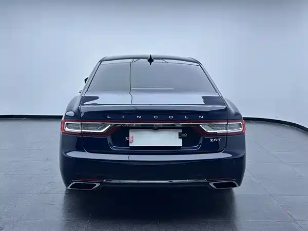 Lincoln Continental 2018