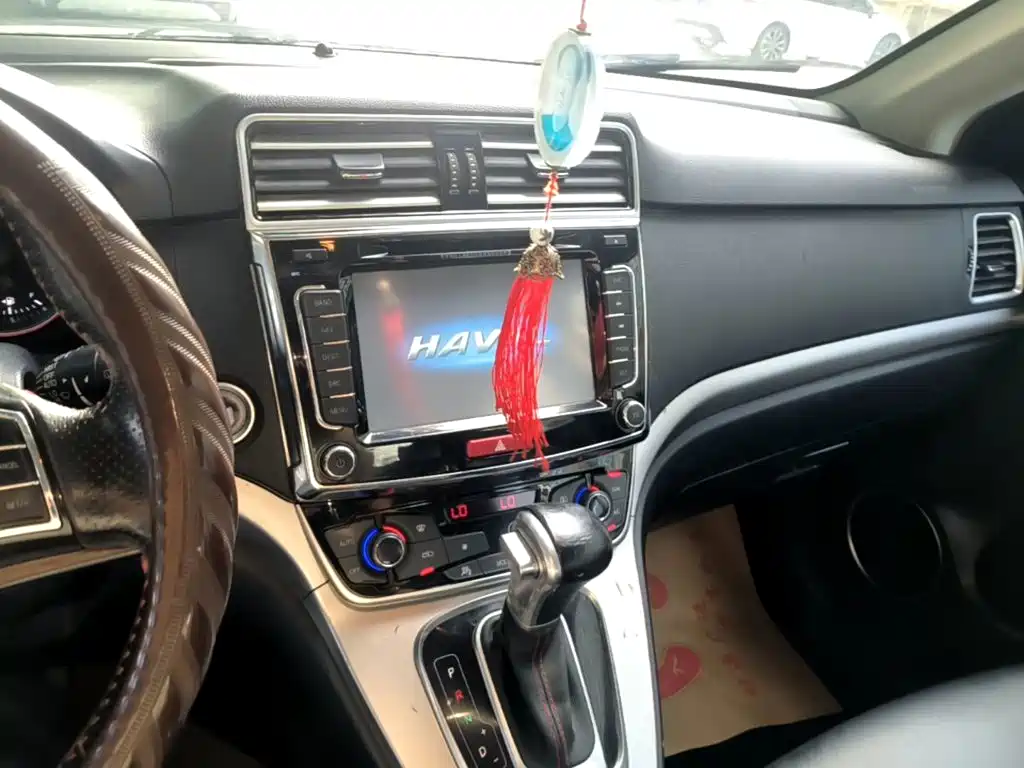 Haval H6 2015 — фото 13