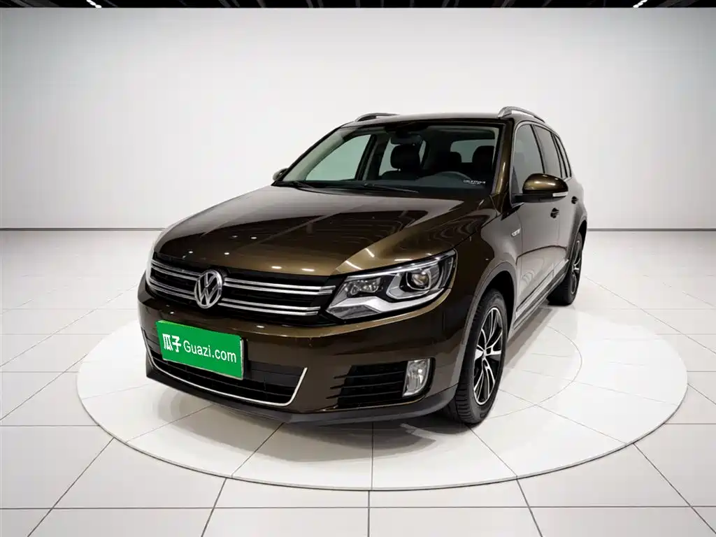 Volkswagen Tiguan 2016 — фото 2