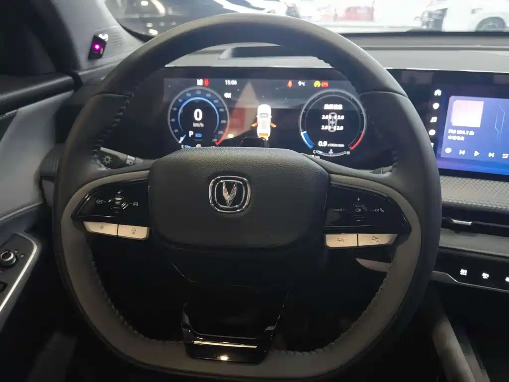Changan CS75 PLUS 2023 — фото 10