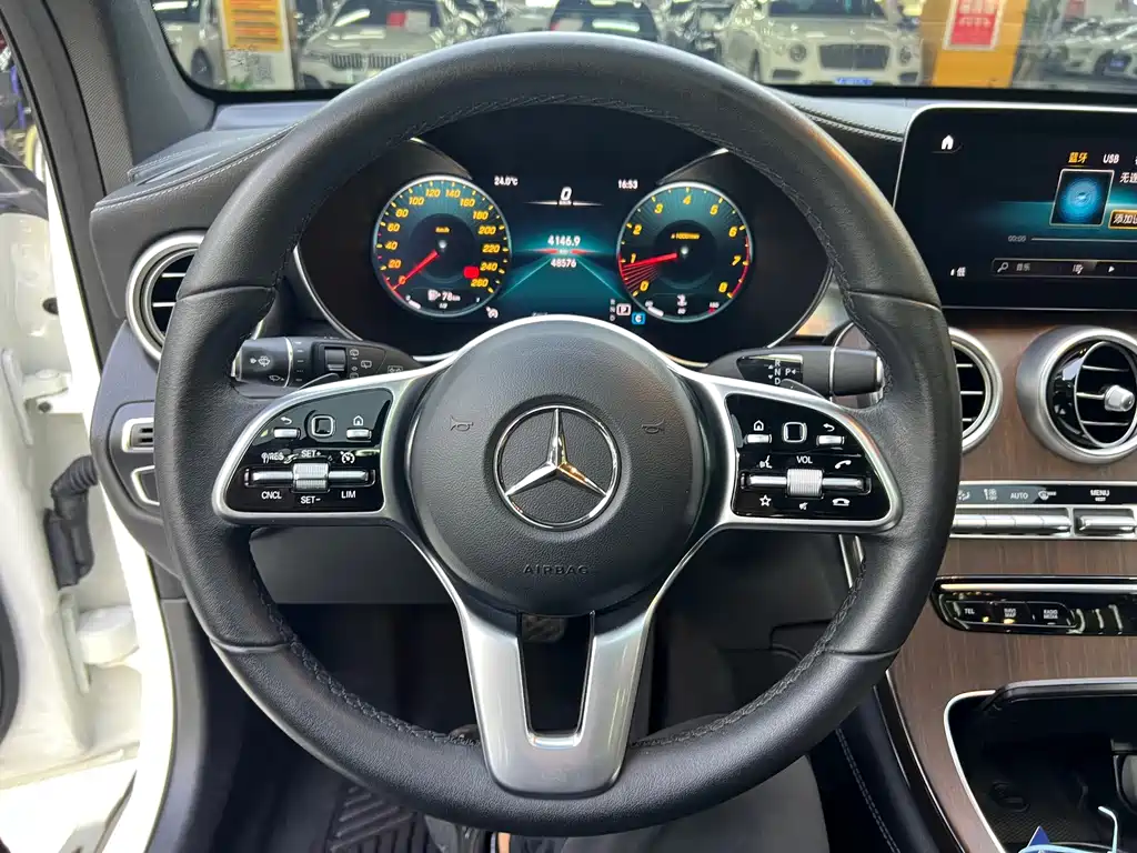 Mercedes-Benz GLC 2020