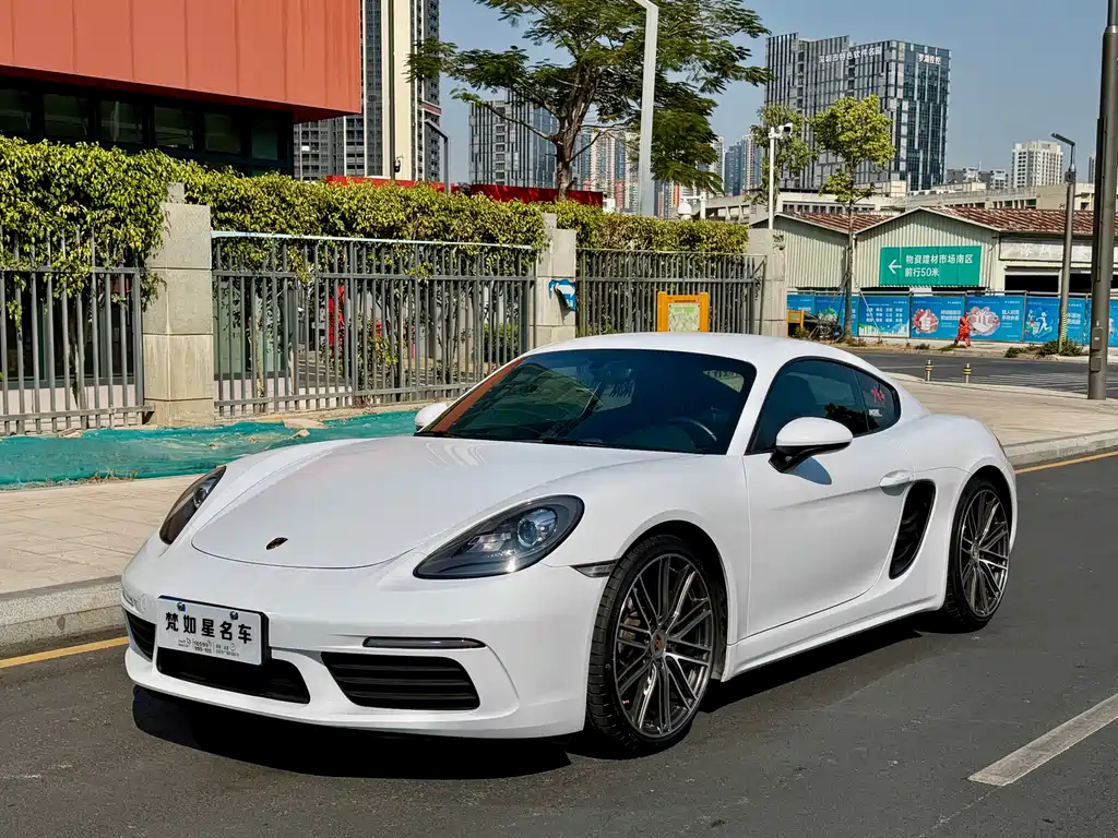 Porsche 718 2017 — фото 1