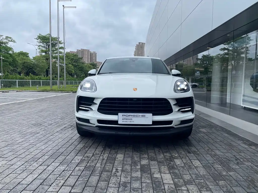 Porsche Macan 2020 — фото 2