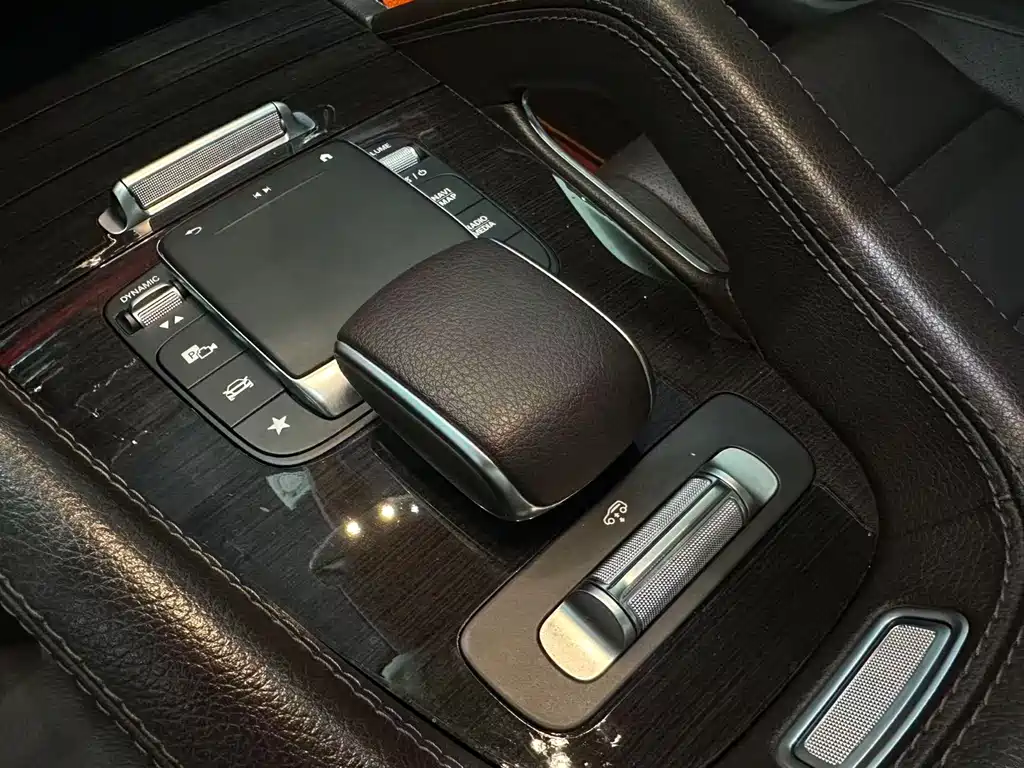 Mercedes-Benz GLE 2020 — фото 10