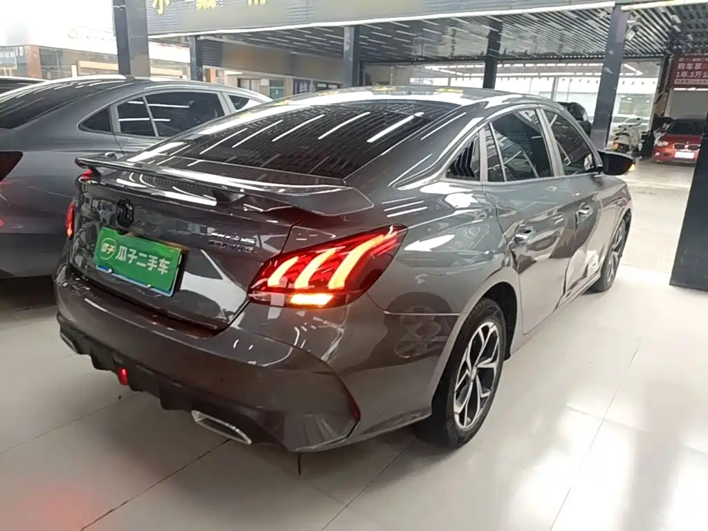 MG MG5 2023