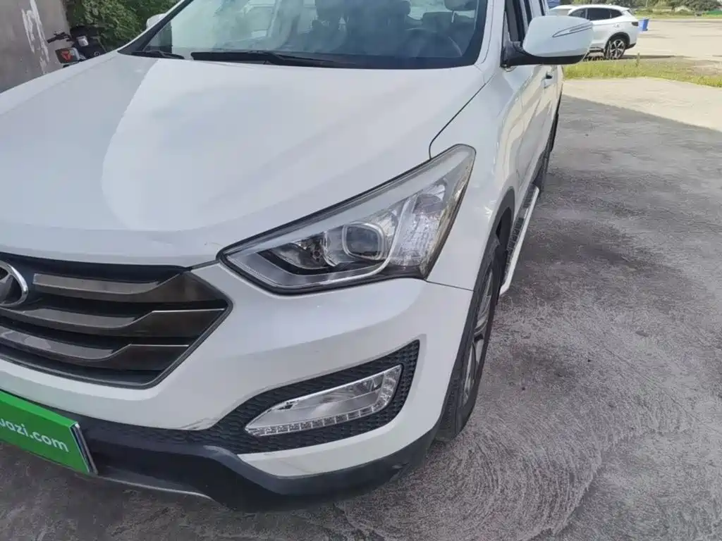 Hyundai Santa Fe 2016 — фото 24