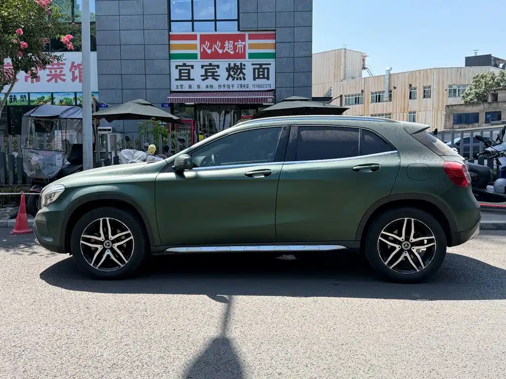 Mercedes-Benz GLA 2017