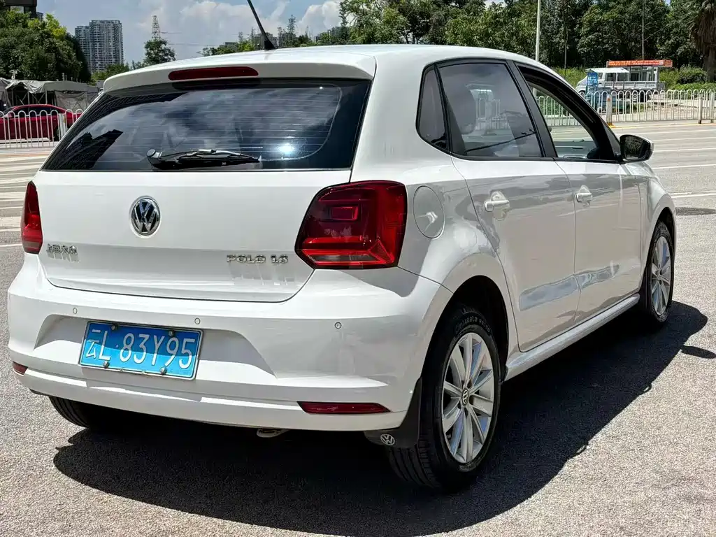 Volkswagen Polo 2014