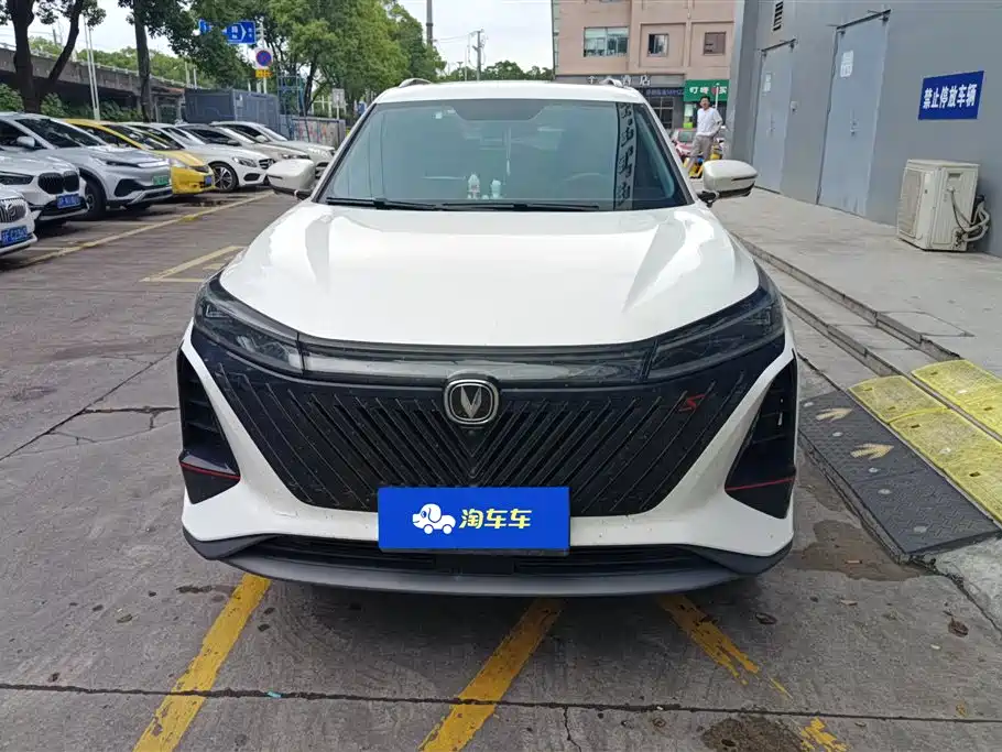 Changan CS75 PLUS 2022 — фото 2