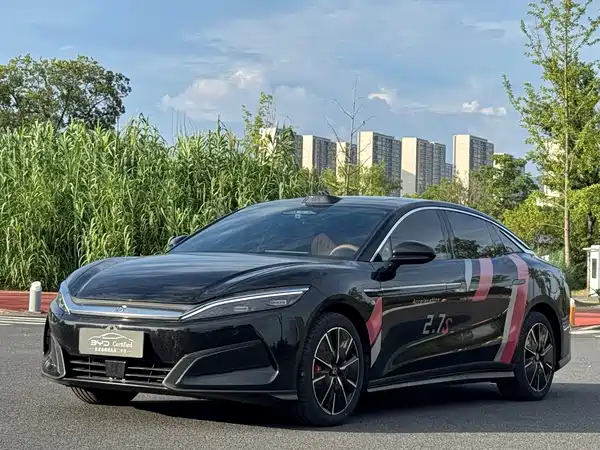 BYD Han L 2025
