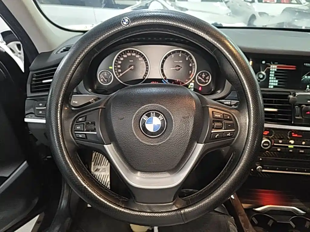 BMW X3 2016 — фото 11