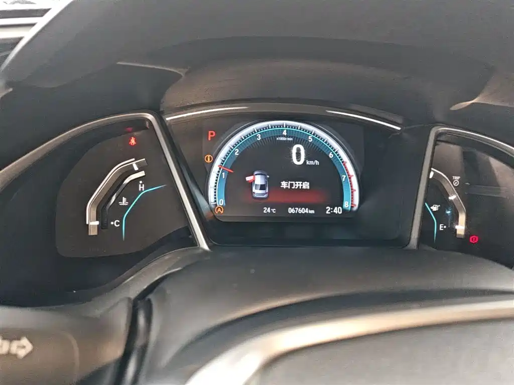 Honda Civic 2016 — фото 12