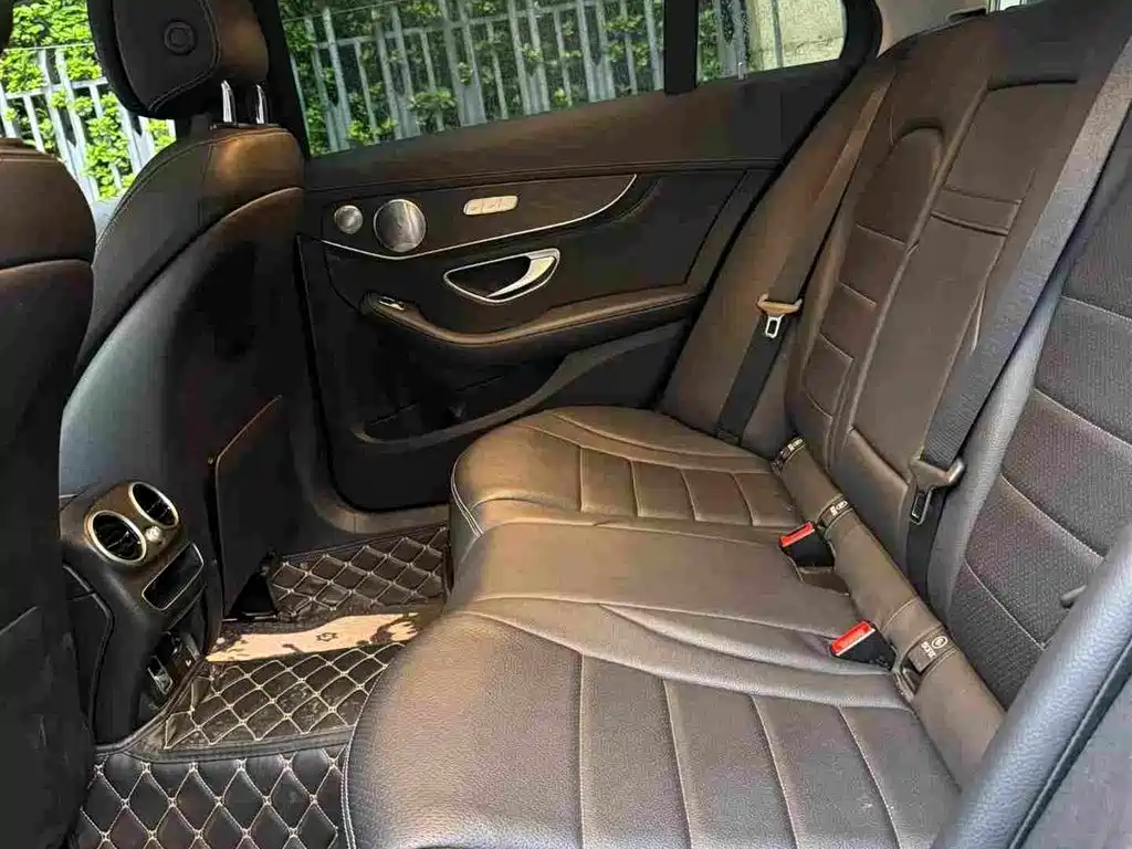 Mercedes-Benz C-Class 2020 — фото 10