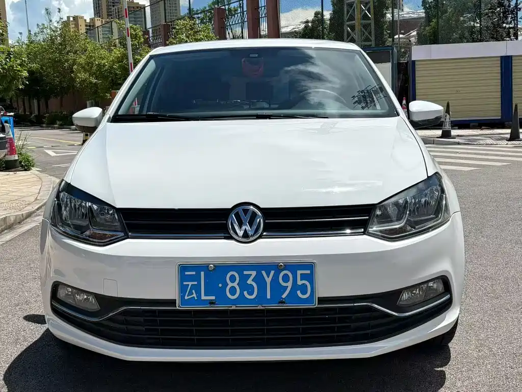 Volkswagen Polo 2014