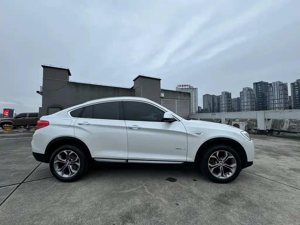BMW X4 2016 — фото 5