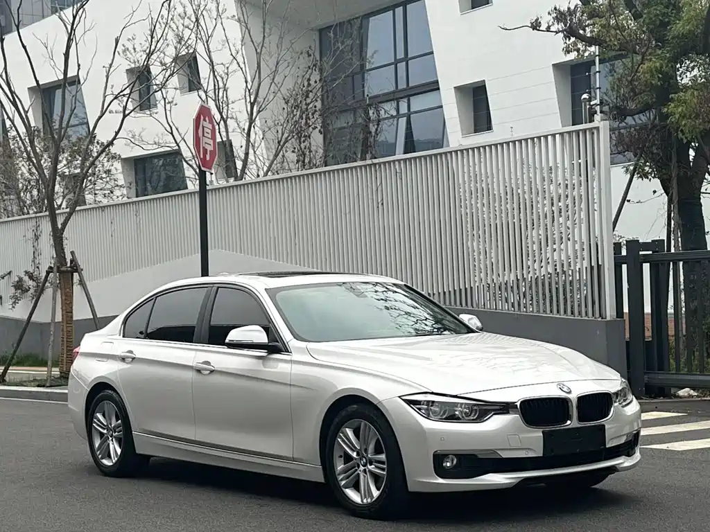 BMW 3 Series 2017 — фото 3