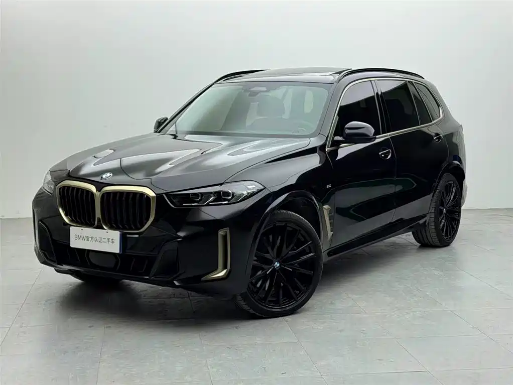 BMW X5 2025 — фото 1