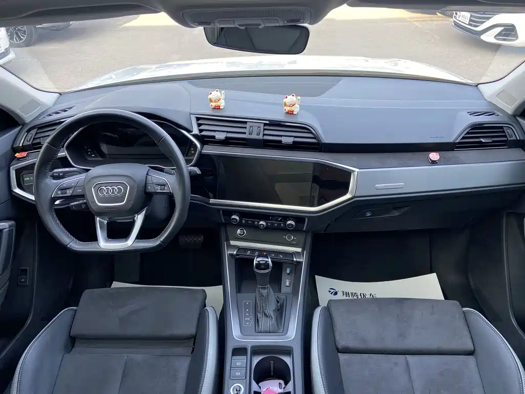 Audi Q3 2023 — фото 18