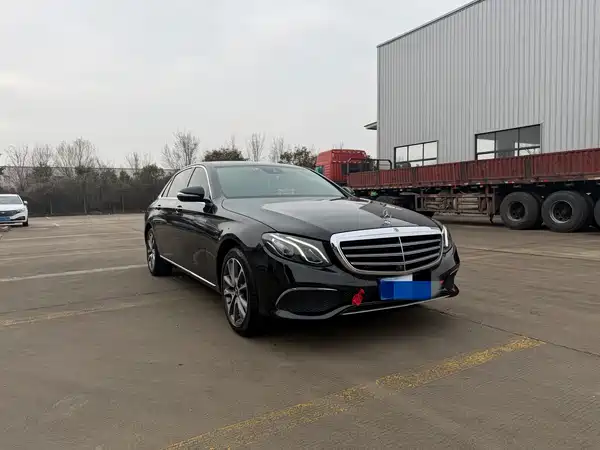 Mercedes-Benz E-Class 2016
