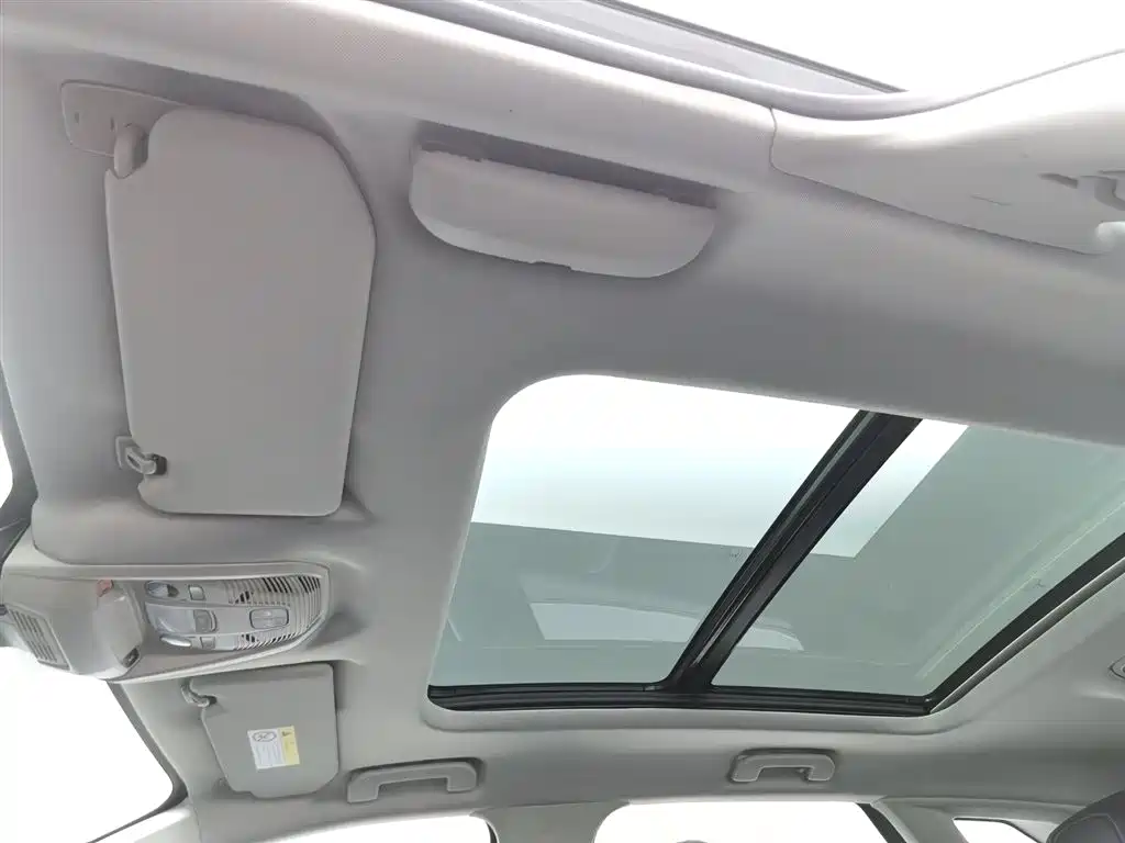 Peugeot 4008 2022 — фото 14