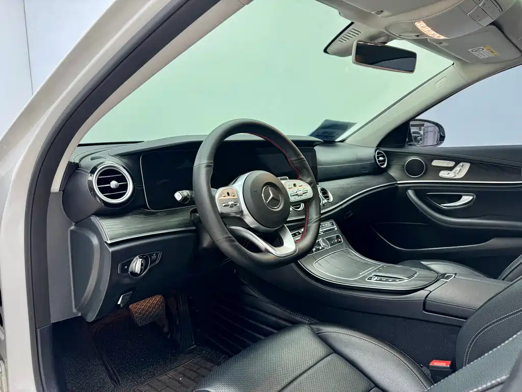 Mercedes-Benz E-Class 2020 — фото 7