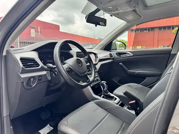 Volkswagen T-Cross 2021