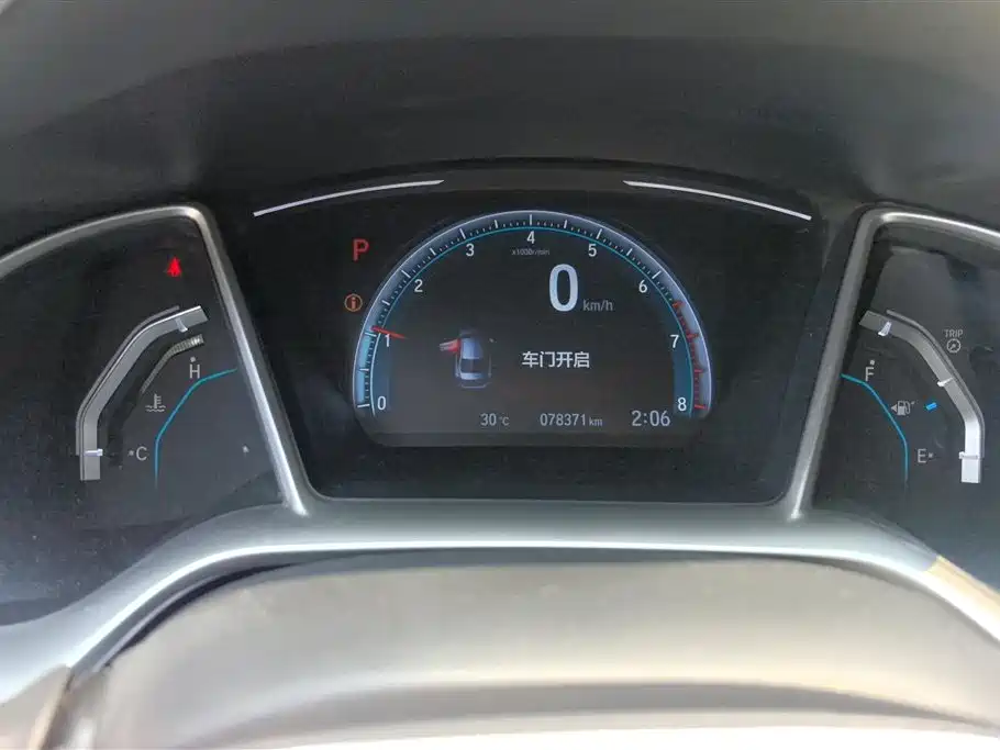 Honda Civic 2019 — фото 14