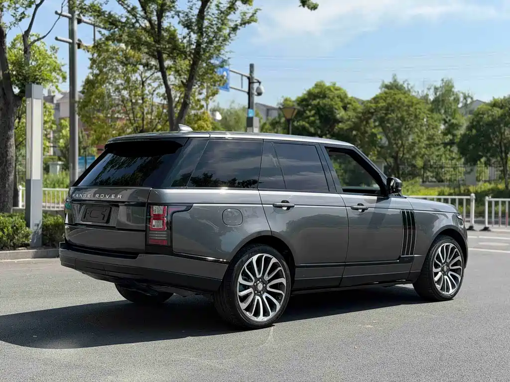 Land Rover Range Rover 2017 — фото 15