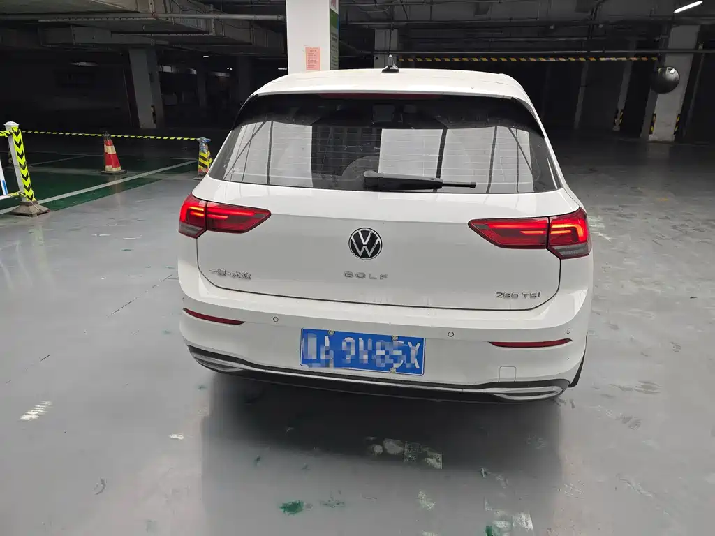 Volkswagen Golf 2022