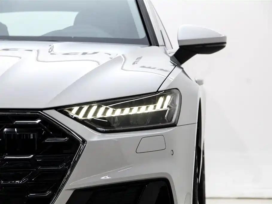 Audi A7 2025 — фото 29