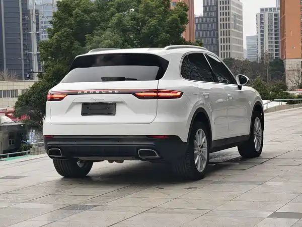 Porsche Cayenne 2019
