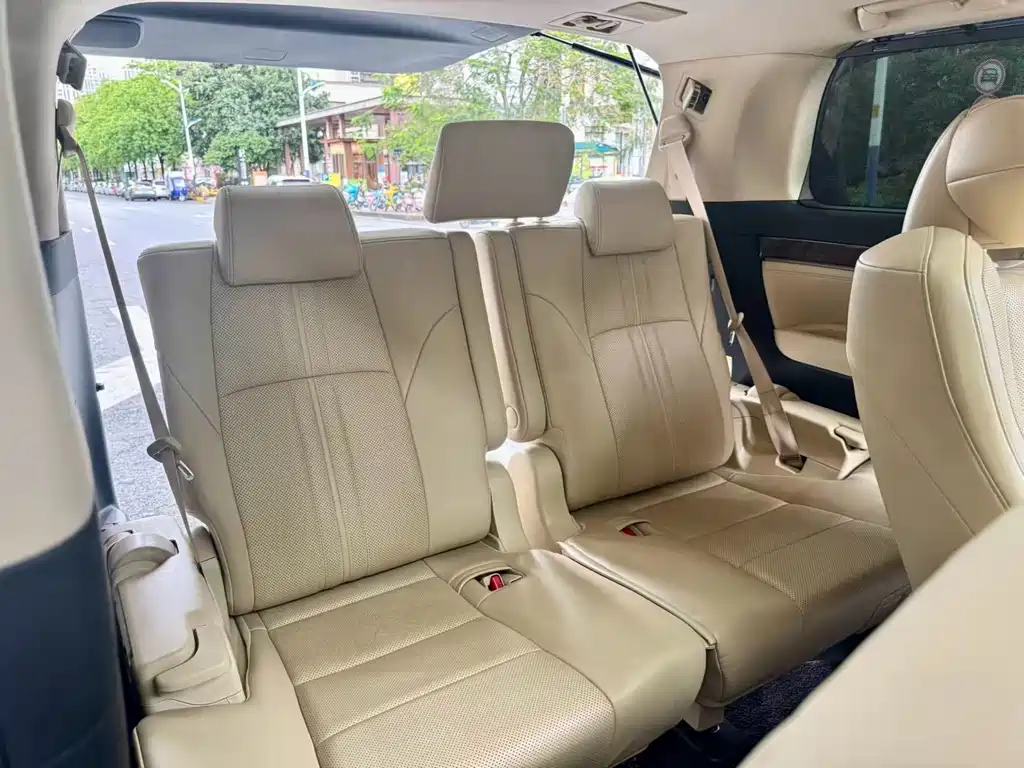 Toyota Alphard 2019 — фото 15