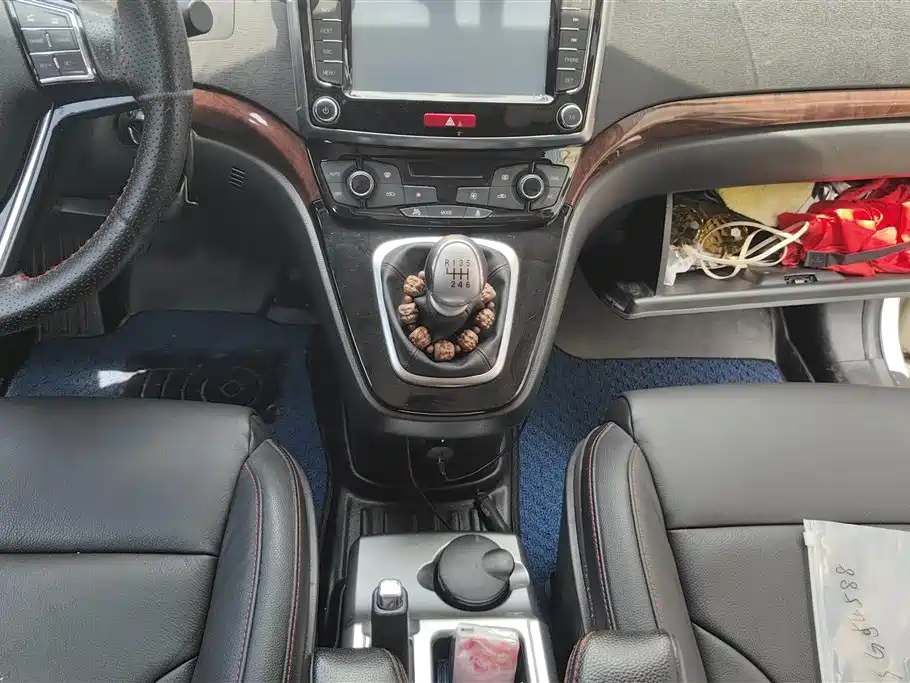Haval H6 2015 — фото 16