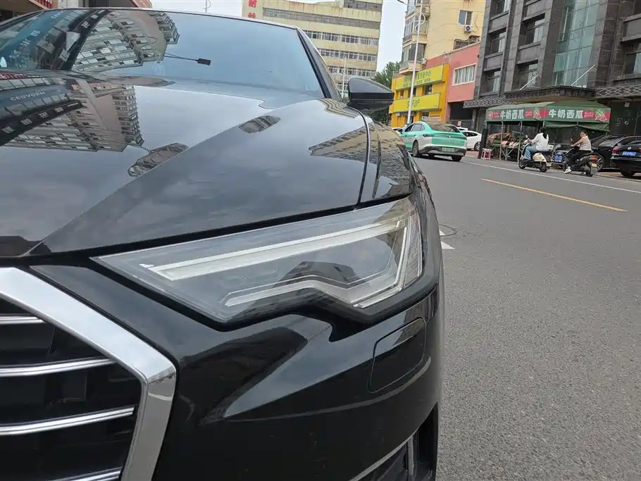 Audi A6L 2021