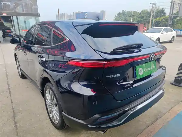 Toyota Harrier 2022