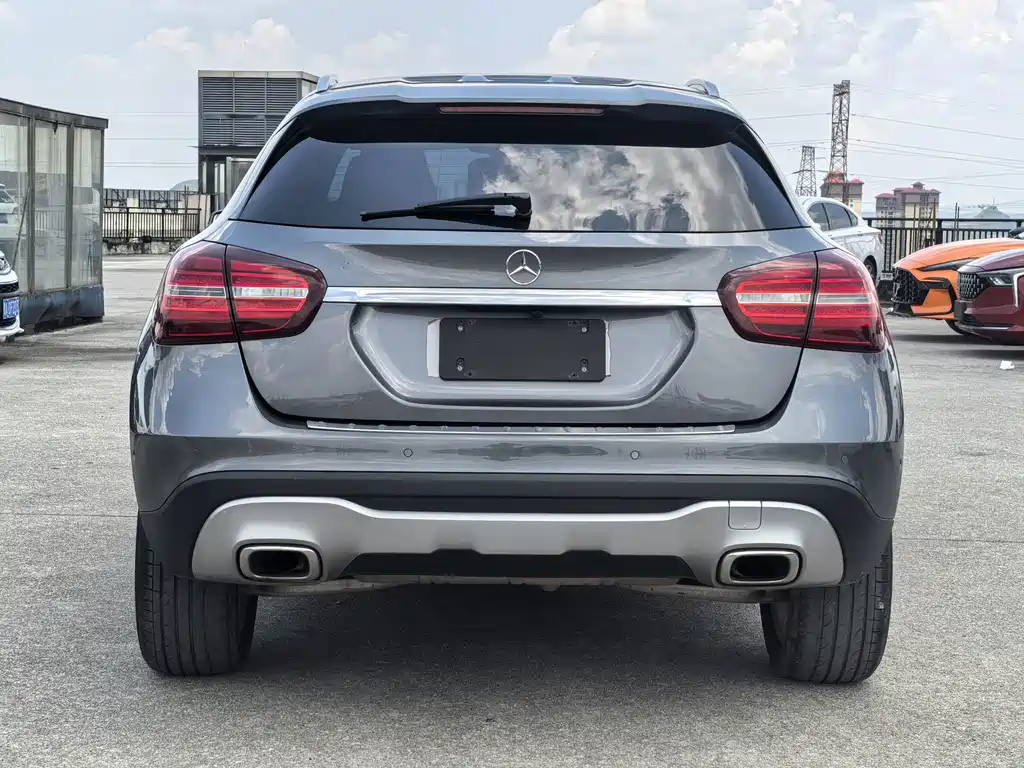 Mercedes-Benz GLA 2018