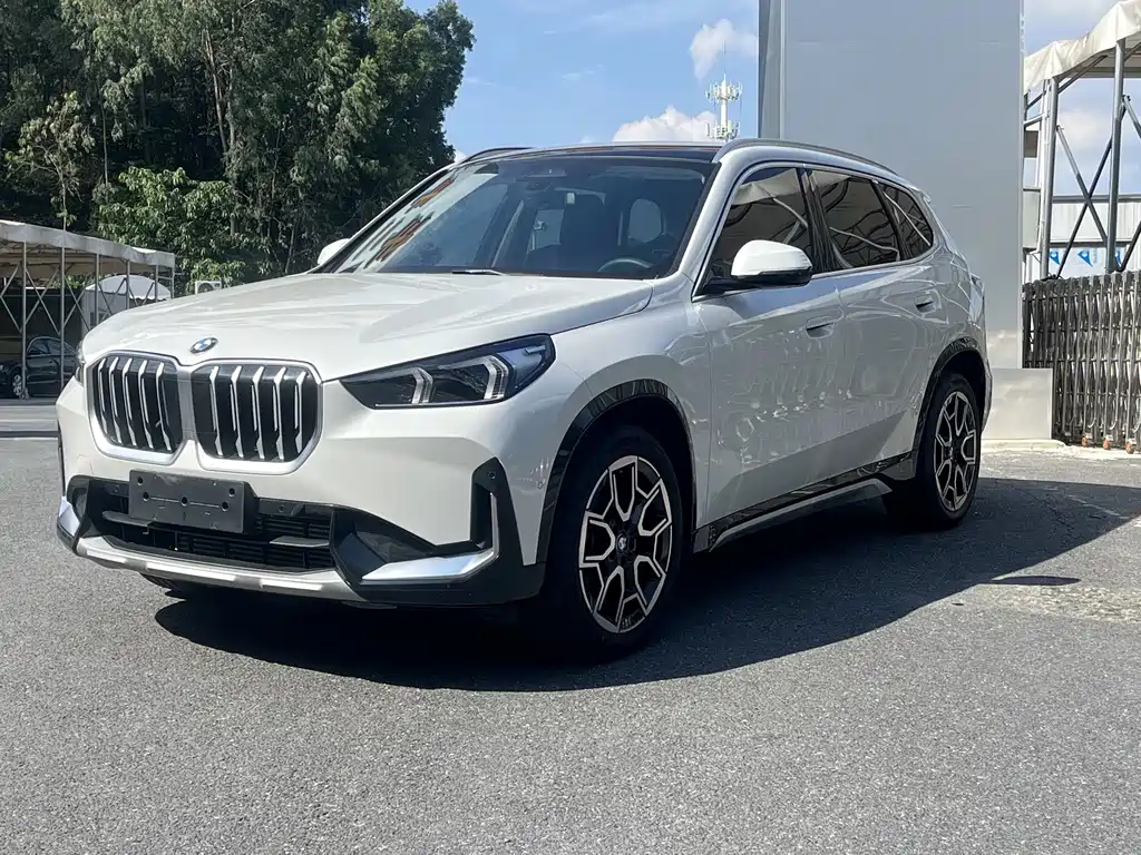 BMW X1 2025 — фото 1